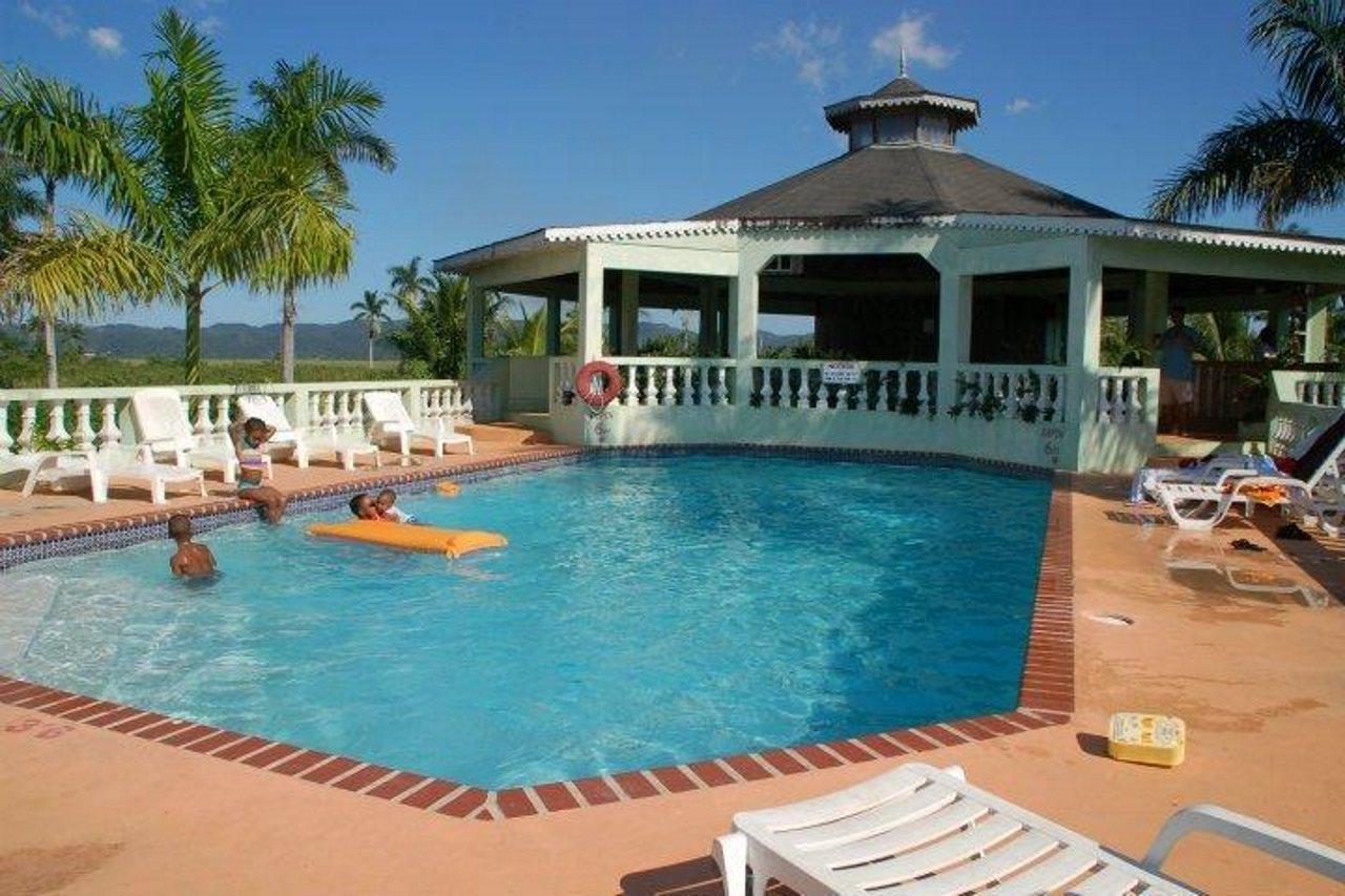 Hidden Paradise Resort Hotel Negril Exterior photo